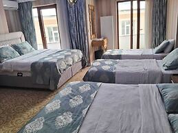 Crystall Hotel