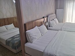 Crystall Hotel