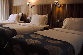Crystall Hotel