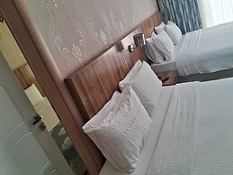 Crystall Hotel
