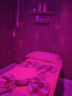 Crystall Hotel