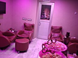 Crystall Hotel