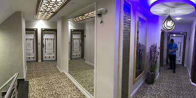 Crystall Hotel