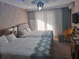 Crystall Hotel