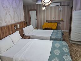 Crystall Hotel
