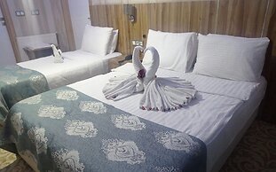 Crystall Hotel