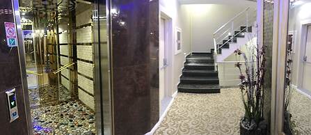 Crystall Hotel