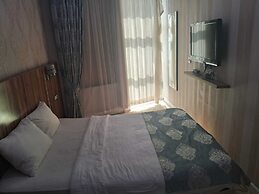 Crystall Hotel
