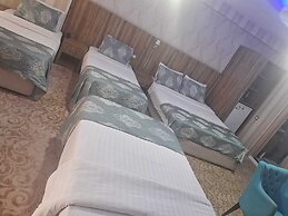 Crystall Hotel