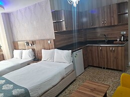 Crystall Hotel