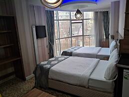 Crystall Hotel