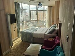 Crystall Hotel