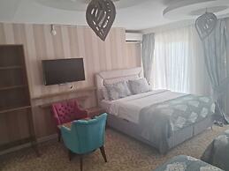 Crystall Hotel