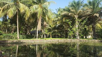 Sindola Safari Lodge