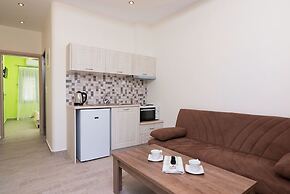 Lena Apartments