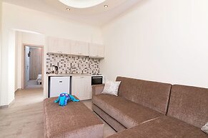 Lena Apartments