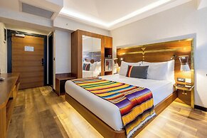 HAY Hotel Alsancak
