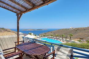 Sunrise Beach Suites