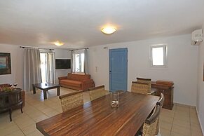 Sunrise Beach Suites