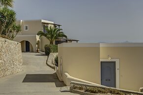 Sunrise Beach Suites