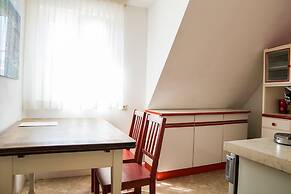 PE Loft Central