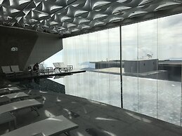 Sky D'Mont Suites