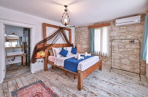 Livan Hotel Deluxe