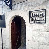 Livan Hotel Deluxe