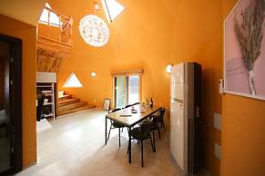 Mori House