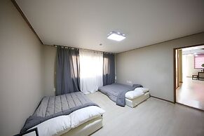 Mori House
