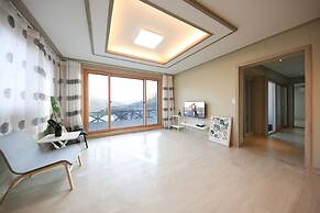 Mori House