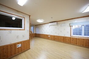 Mori House