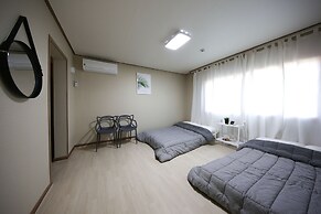 Mori House