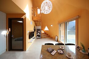 Mori House