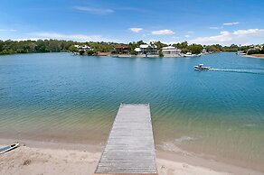 Weyba Quays