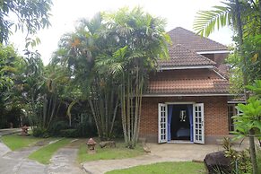 SaimoonburyResort