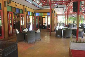 SaimoonburyResort