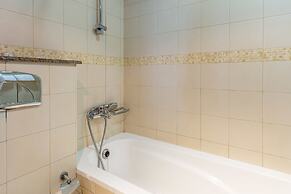 Bay Central-West Tower by Deluxe Holiday Homes