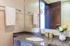 Bay Central-West Tower by Deluxe Holiday Homes