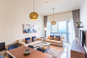 Bay Central-West Tower by Deluxe Holiday Homes