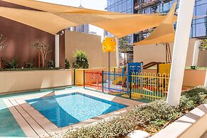 Deluxe Holiday Homes - Marina Gate