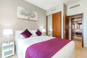 Deluxe Holiday Homes - Marina Gate