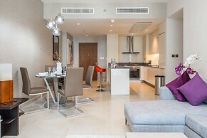 Deluxe Holiday Homes - Marina Gate
