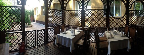 Park Hotel Fili