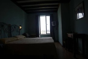 Hotel Los Laureles