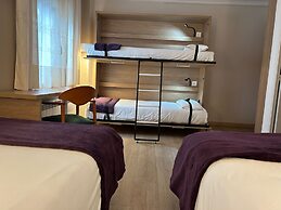 Hostal Roma