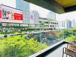 One Residence Hotel & Apartment
