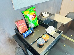 One Residence Hotel & Apartment
