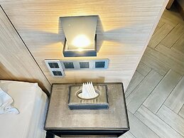 One Residence Hotel & Apartment