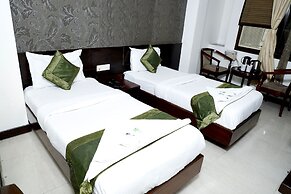 Hotel Blessings